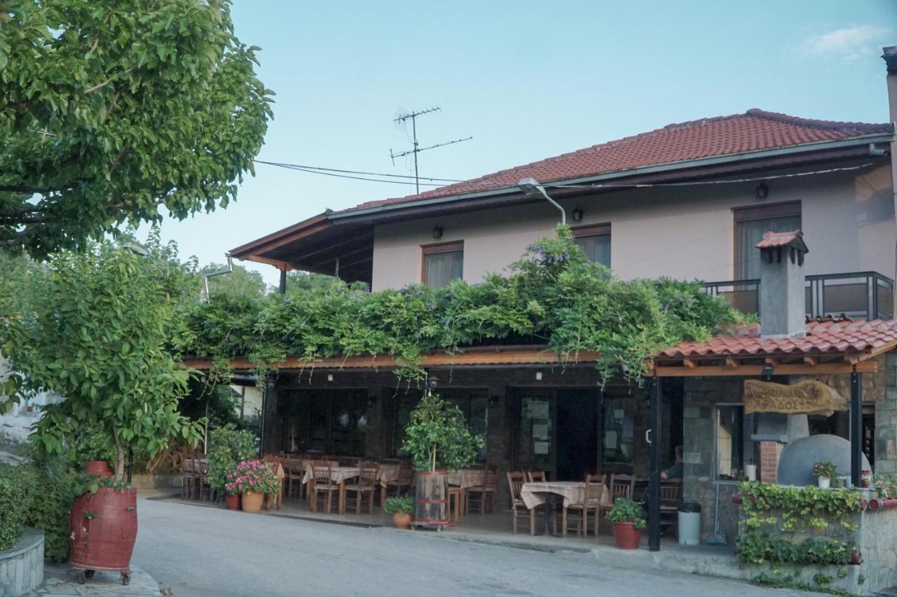 Arados Family Residence Kalambaka Exterior photo